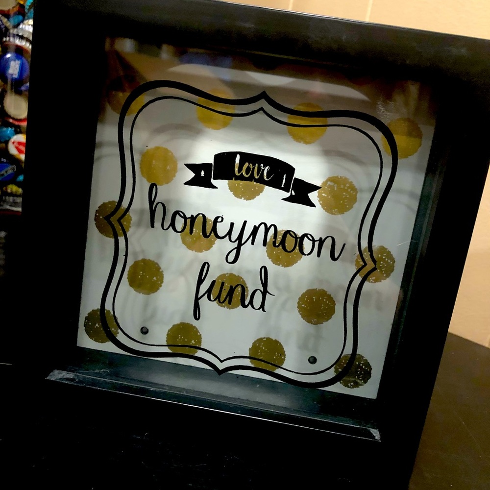 Honeymoon Fund Money Box/Frame